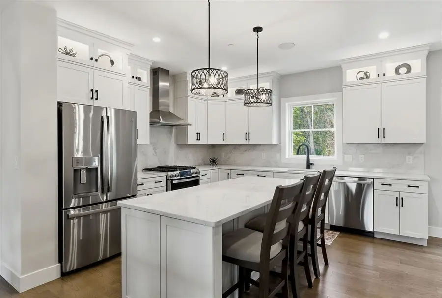 3 Elise Avenue #95, Londonderry, NH 03053 - Image #3