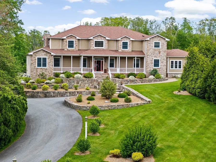 33 Moniz Drive, Westport, MA 02790 - Image #2