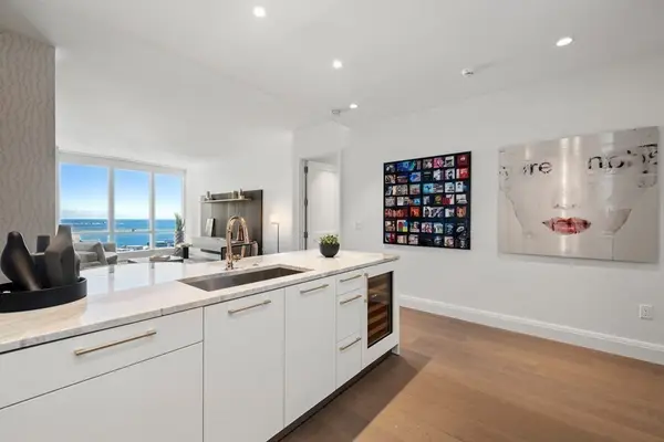 240 Devonshire Street #4210, Boston, MA 02110