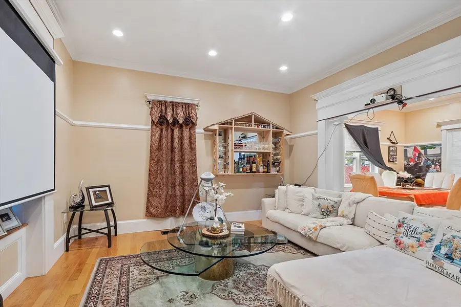 7 Washington, Somerville, MA 02143 - #3