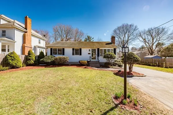 32 Hampden Ave, Brockton, MA 02301