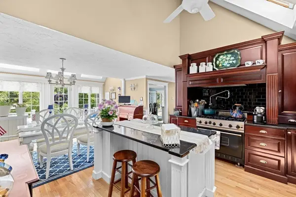 39 High Beacon Way, Marshfield, MA 02050