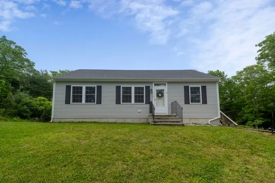 5 Whiffletree Cir, Sandwich, MA 02563 - Image #2