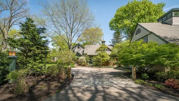 99 Essex Street, Hamilton, MA 01982