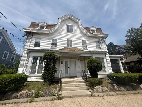 91 Summer St #3, Lawrence, MA 01840