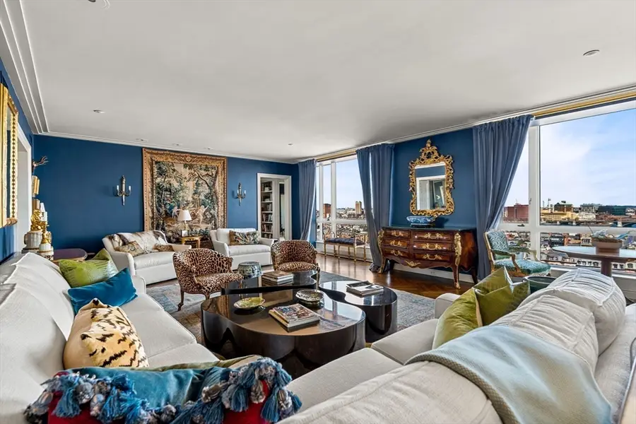 2 Commonwealth Avenue #15EF, Boston, MA 02116 - Image #2