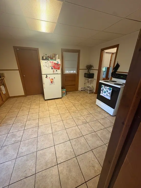 151 Onota St, Pittsfield, MA 01201 - Image #2