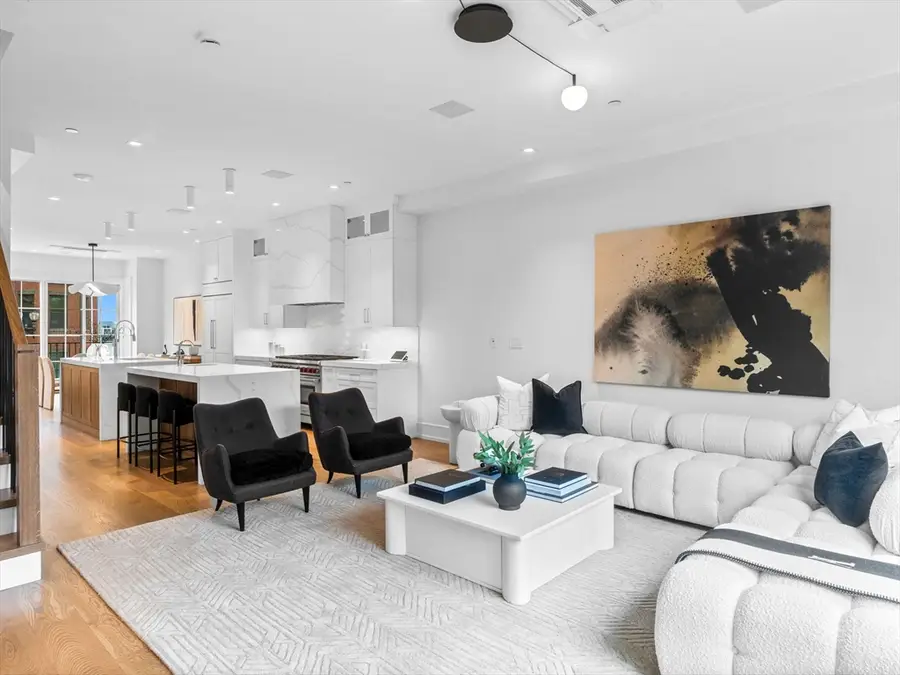 555 East Broadway #555, Boston, MA 02127 - Image #2
