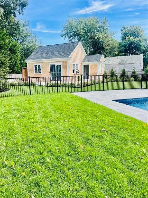 23 Pinehurst Road, Edgartown, MA 02539 - Image #3