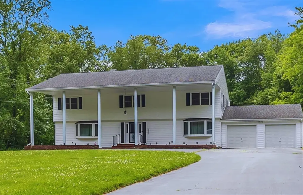 37 Colonial Way, Rehoboth, MA 02769 - Image #1