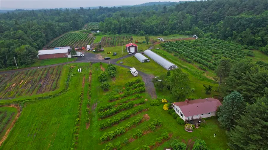 336 Russellville Road, Westfield, MA 01085 - Image #2