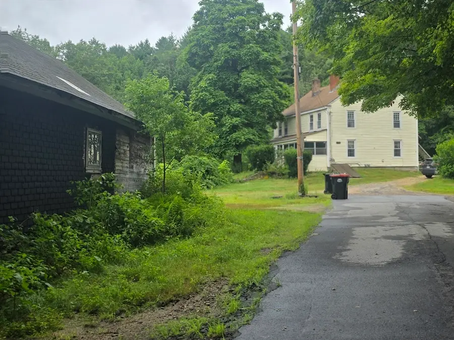 9 Piehl Dr, Charlton, MA 01507 - Image #3