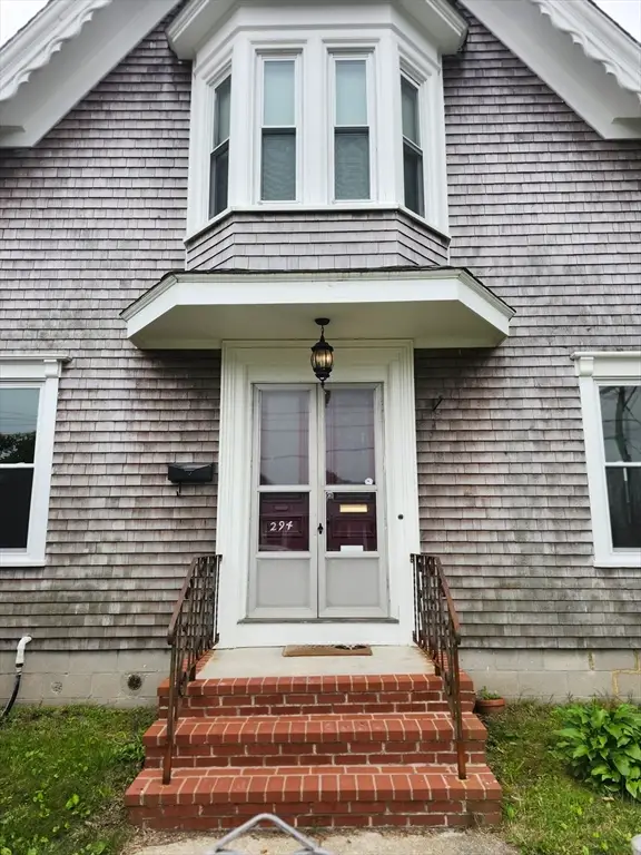 294 Clifford St, New Bedford, MA 02745 - Image #2