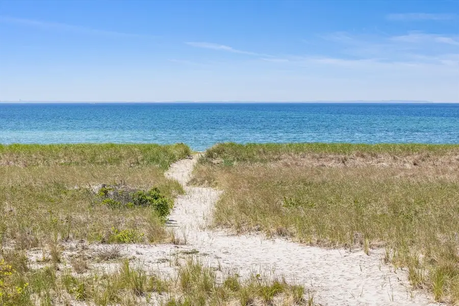 777 Commercial Street, Provincetown, MA 02657 - Image #2