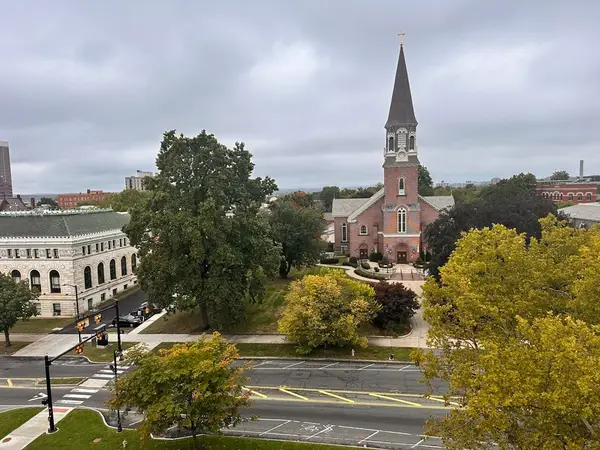 235 State St #409, Springfield, MA 01103