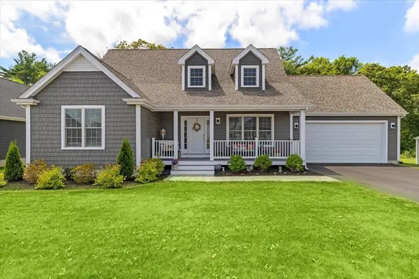 9 Titicut Ave, Bridgewater, MA 02324