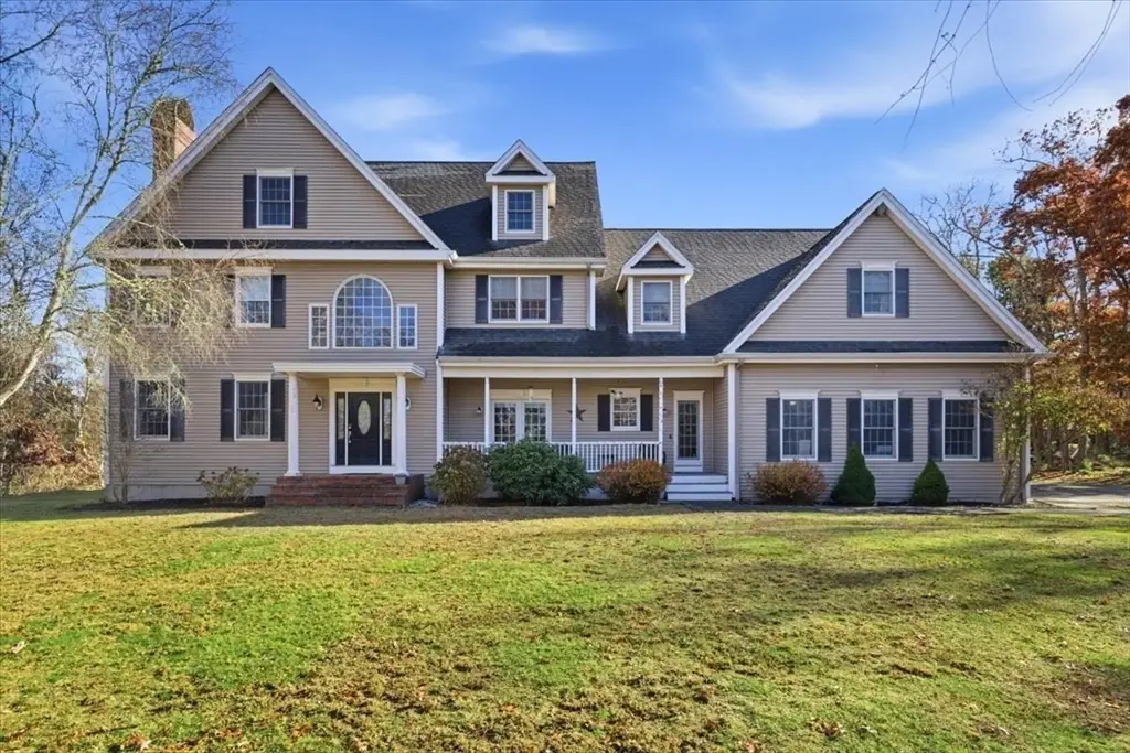6 Louis Ave, Bourne, MA 02532 - Image #1