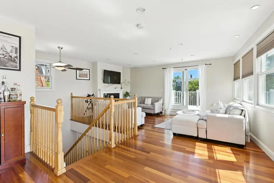 647 E 3rd St, Boston, MA 02127 - Image #3