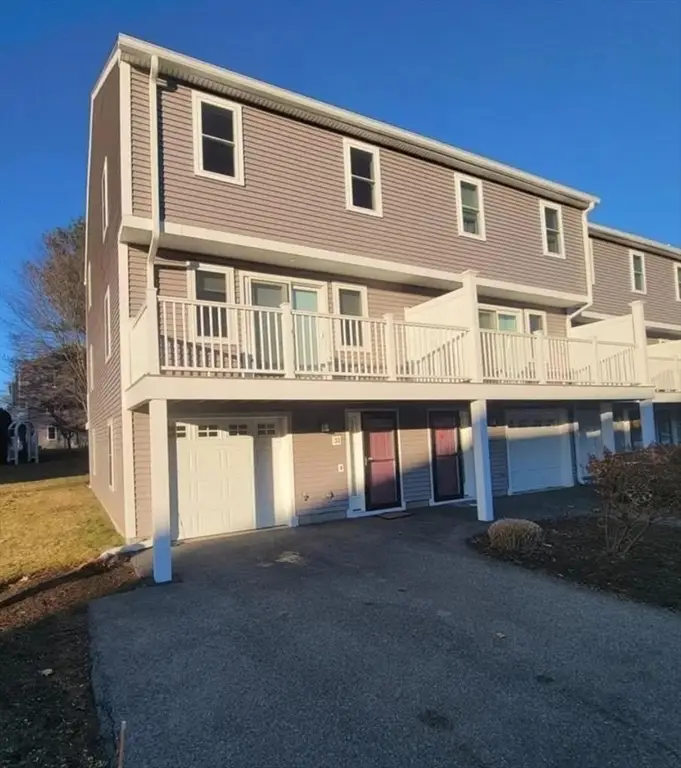 22 Collins St #31, Danvers, MA 01923 - Image #2