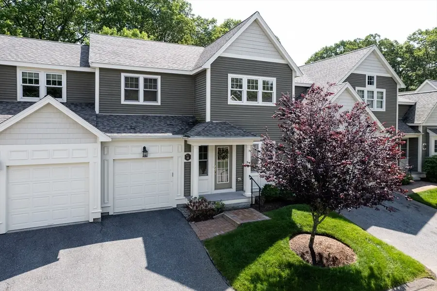 4 Lowell Dr #4, Hopkinton, MA 01748 - Image #3