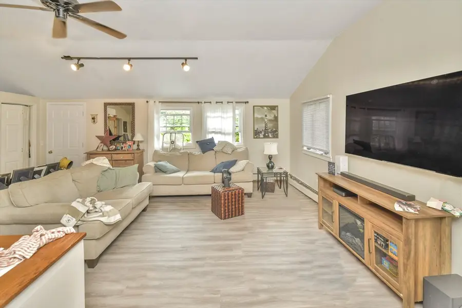 13 Atwood Street, Kingston, MA 02364 - Image #3