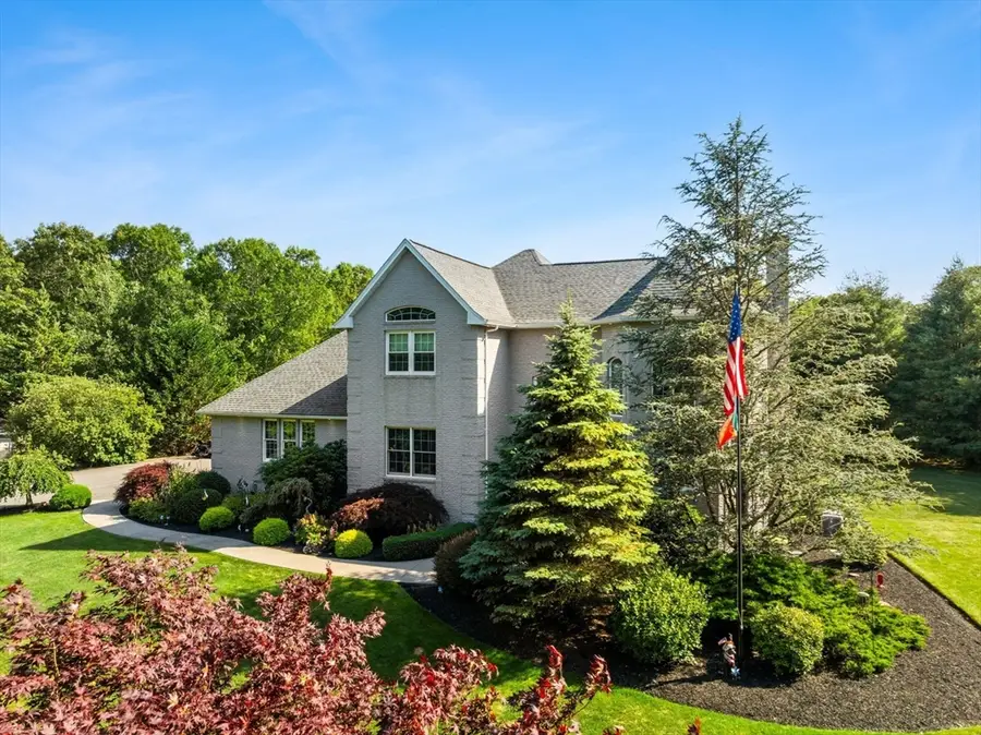 1276 Old Fall River Rd, Dartmouth, MA 02747 - Image #3