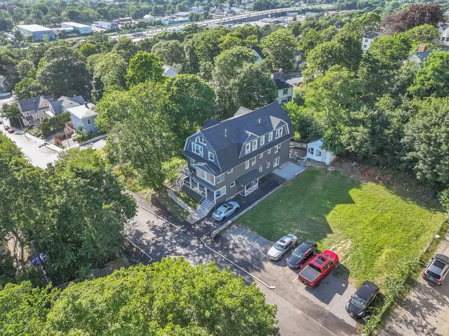 17 Forestdale Rd, Worcester, MA 01605 - Image #3