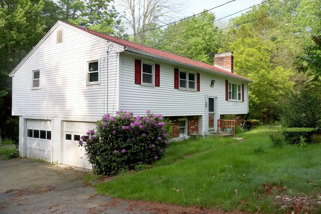2 Laurel Ln, Spencer, MA 01562 - #1