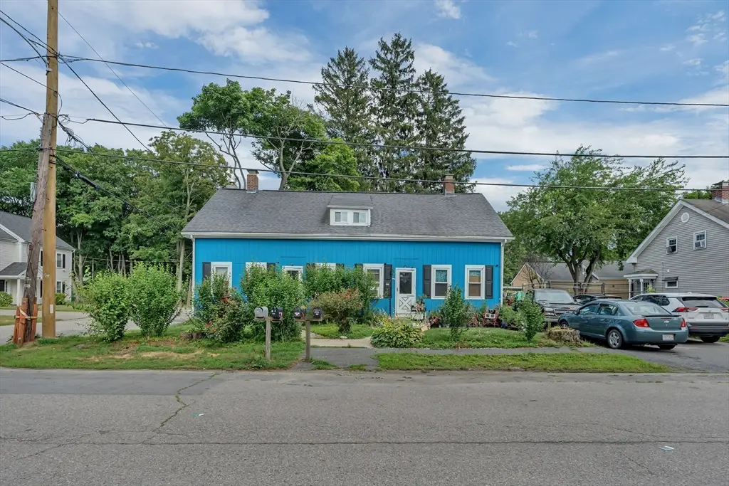 196-198 Knight Ave, Attleboro, MA 02703 - Image #1