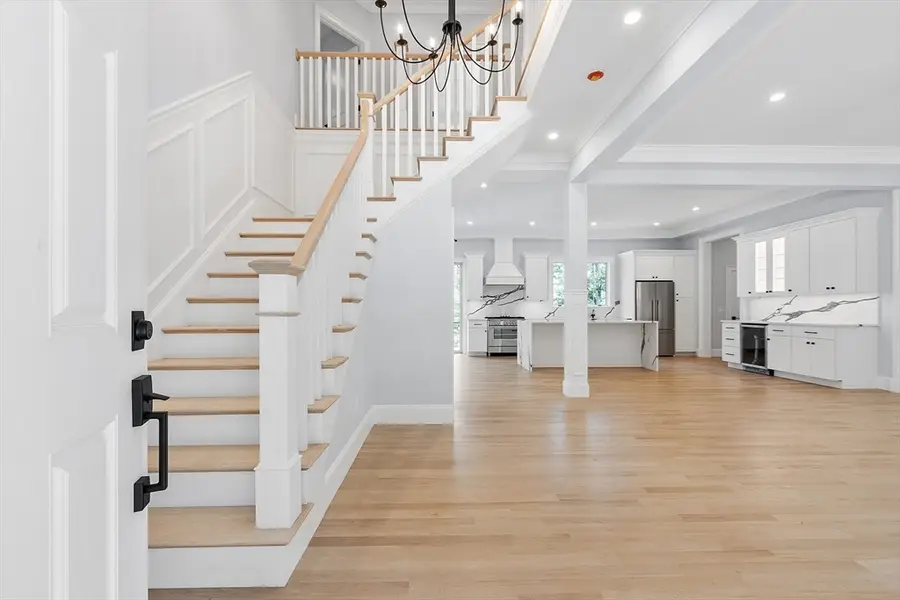 786 Main St, Hudson, MA 01749 - Image #2