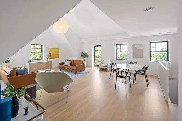 456 Belmont St #10, Watertown, MA 02472