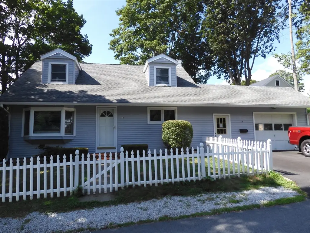 19 Perkins, Amesbury, MA 01913 - Image #1