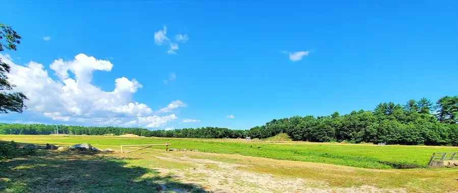 7 Forbes Rd, Rochester, MA 02770 - Image #2