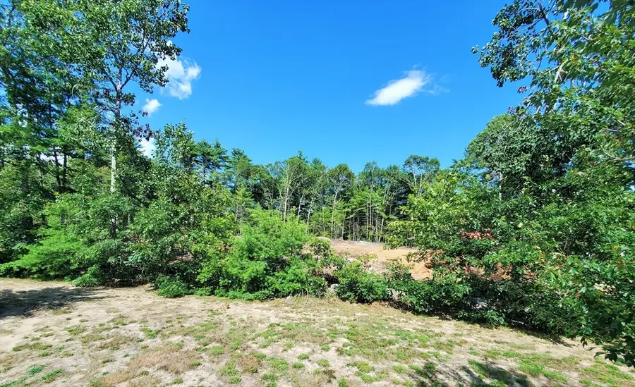 7 Forbes Rd, Rochester, MA 02770 - Image #3