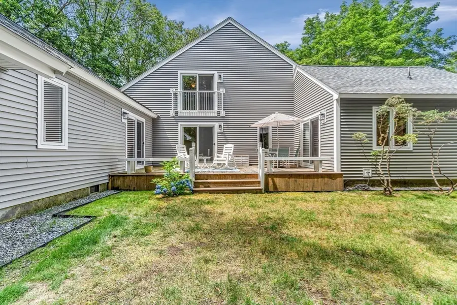 6 Steepletree Ln #6, Wayland, MA 01778 - Image #2