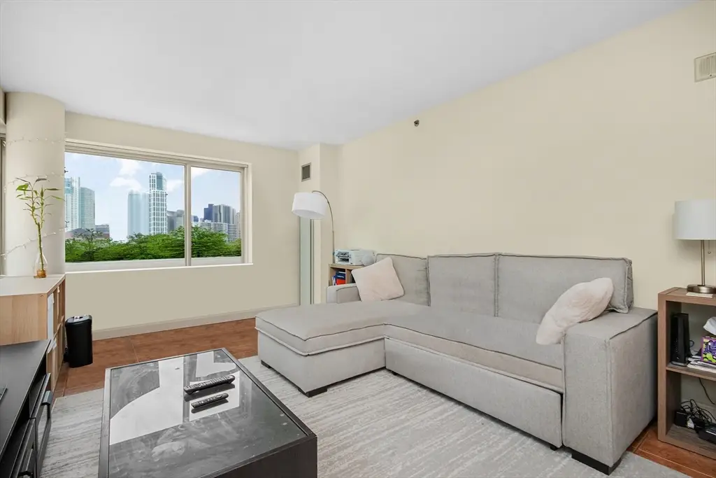 8 Museum Way #504, Cambridge, MA 02141 - Image #1