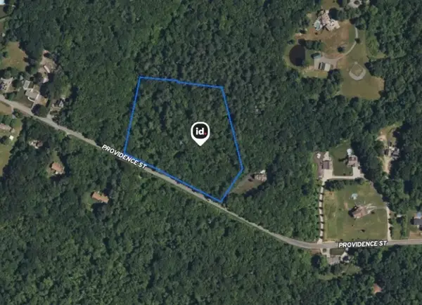 32 Providence St, Rehoboth, MA 02769