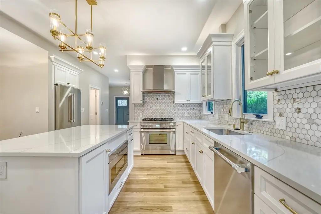 315 Waverley St, Belmont, MA 02478 - Image #1