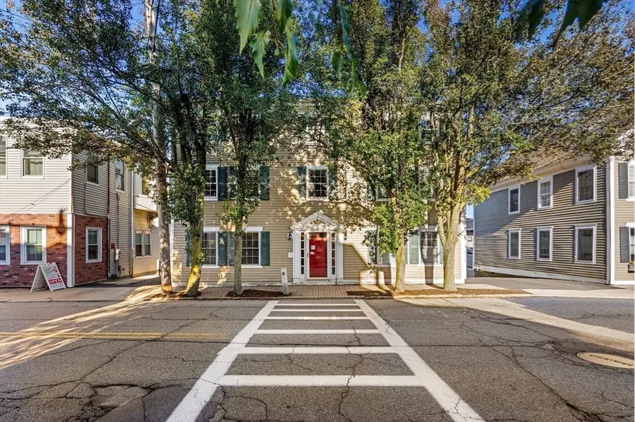 158 Merrimac Street #3, Newburyport, MA 01950 - Image #2