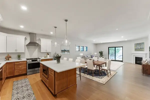 134 Court St #6, Plymouth, MA 02360