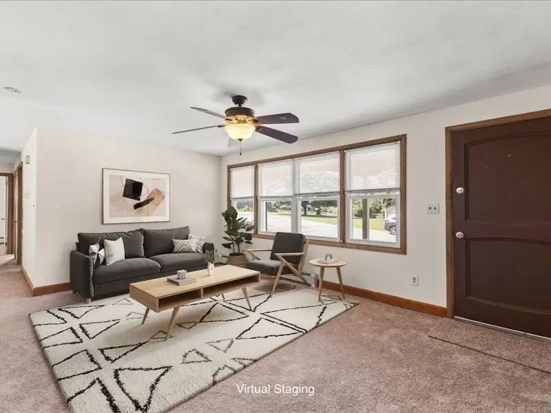 9 Massachusetts Ave, Brockton, MA 02302 - #1