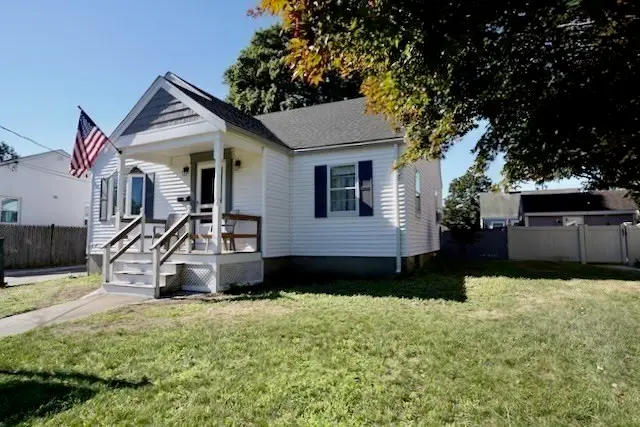 31 Rockdale Ave, Peabody, MA 01960 - Image #1