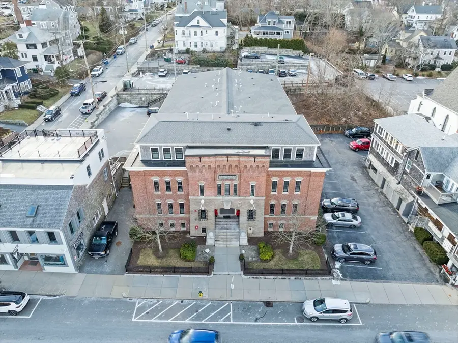 76 Court St #4, Plymouth, MA 02360 - Image #2