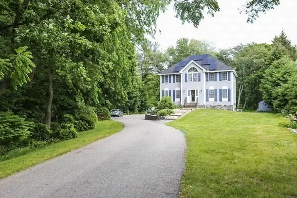 257 Howe St, Methuen, MA 01844