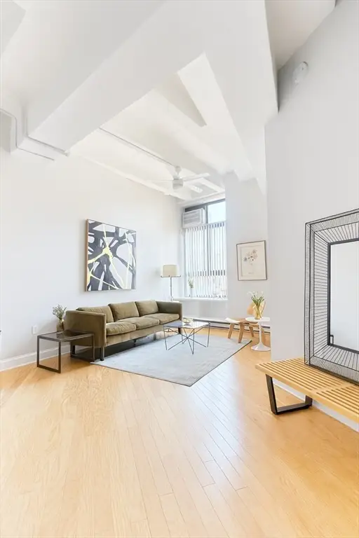 12 Stoneholm St #423, Boston, MA 02115 - #1