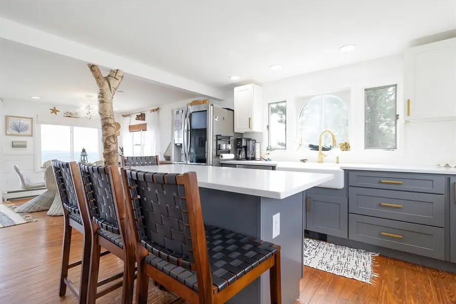 17 Turner Ave, Fairhaven, MA 02719 - Image #2