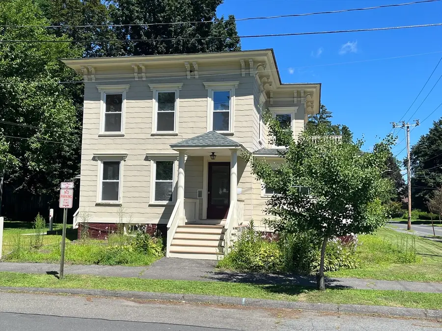 58 Phillips Pl, Northampton, MA 01060 - Image #2