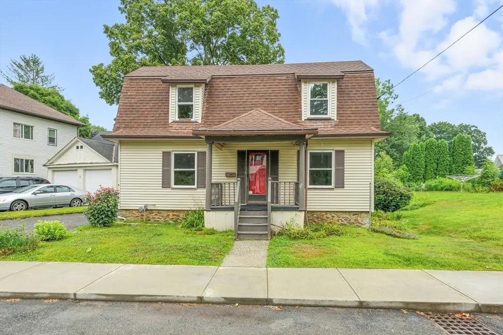 20 Glover St, Southbridge, MA 01550 - Image #1