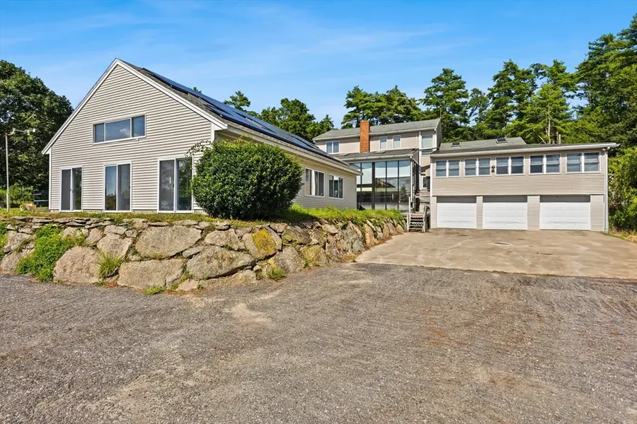 170 Dexter Ln, Rochester, MA 02770 - Image #2