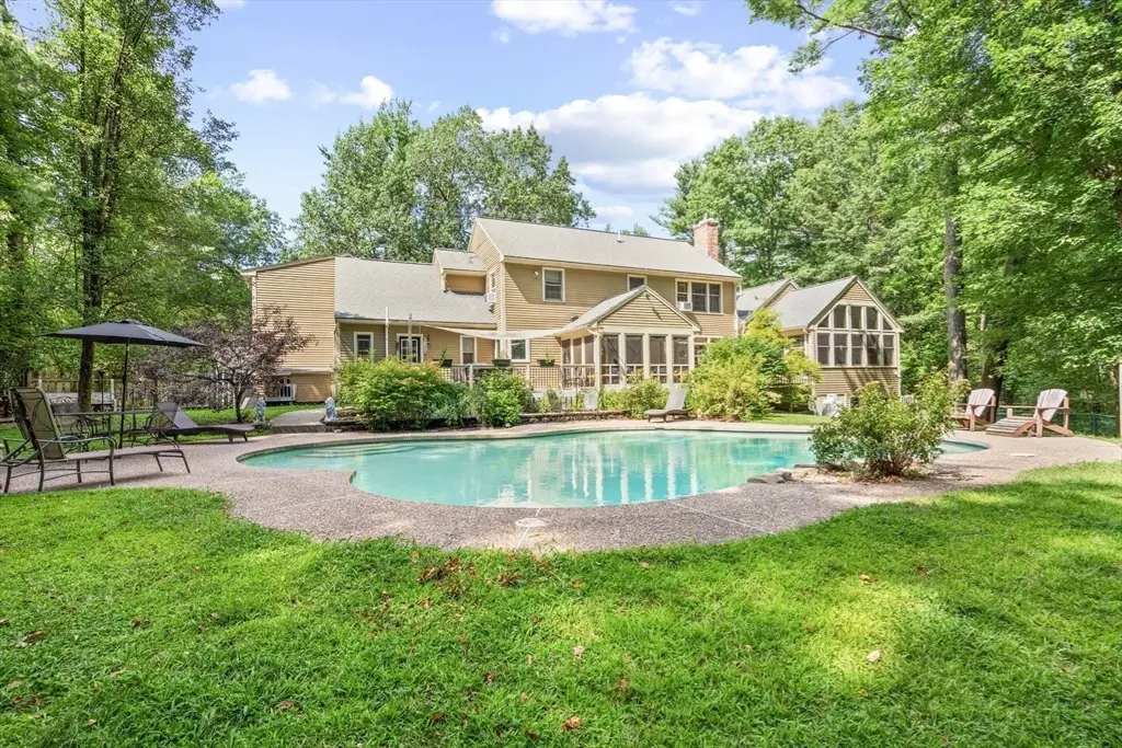 9 Stagecoach Rd, Princeton, MA 01541 - Image #1